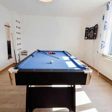 Ten-bedroom Holiday In Vaggerlose Bøtø By