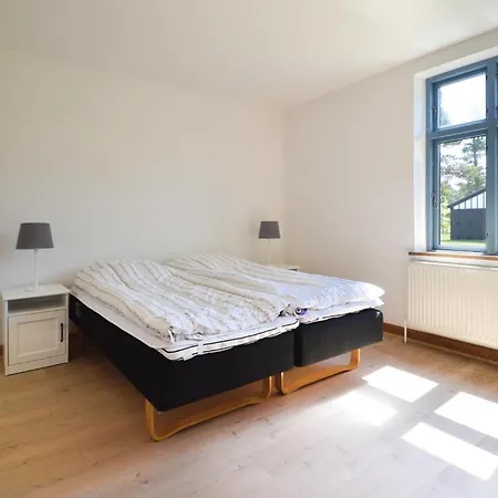 Ten-bedroom Holiday In Vaggerlose Vakantiehuis *